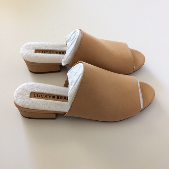 Lucky Brand Sandals - Picture 3 of 8